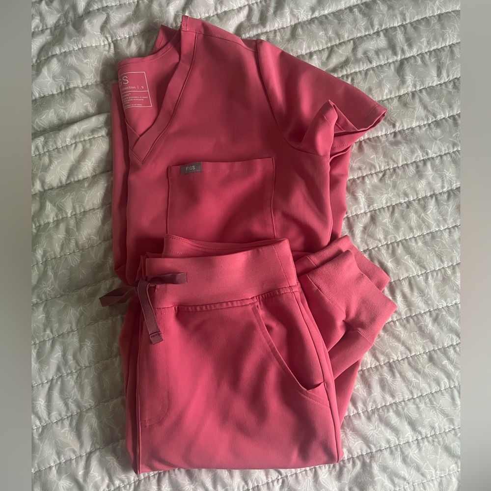 Figs scrubs